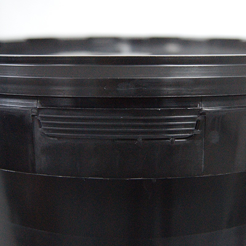 BLACK BUCKET WITHOUT HANDLE 32L DIAM. 38 + LID
