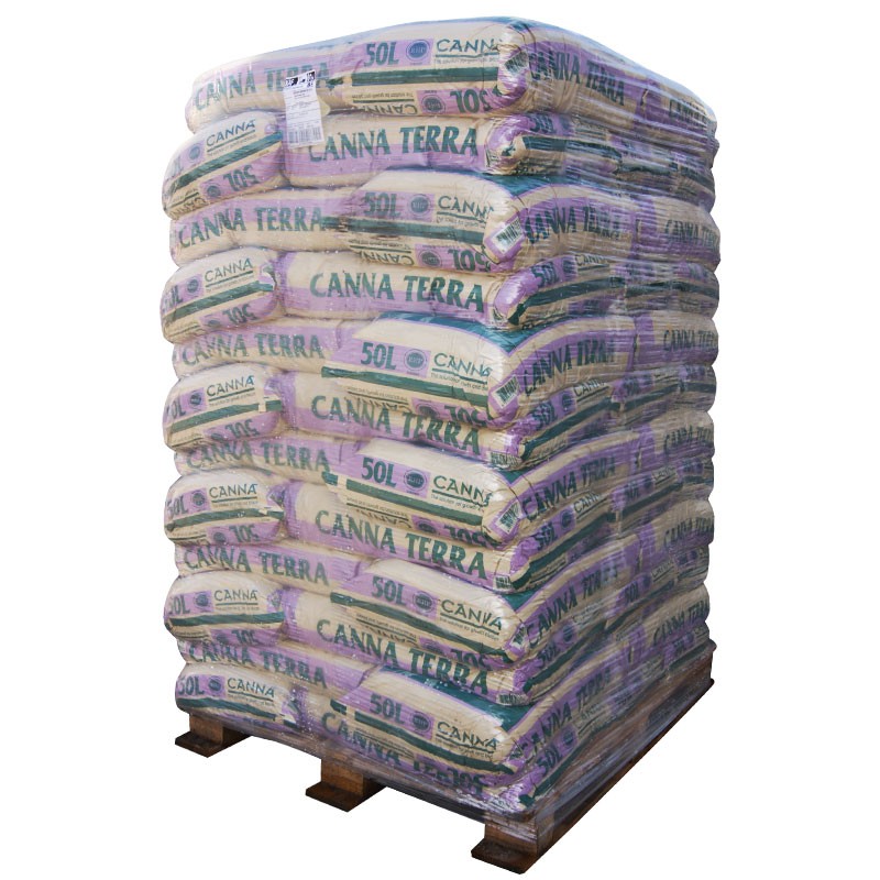 Pallet of 60 Terra Professional potting soils 50L bag Canna growth and flowering