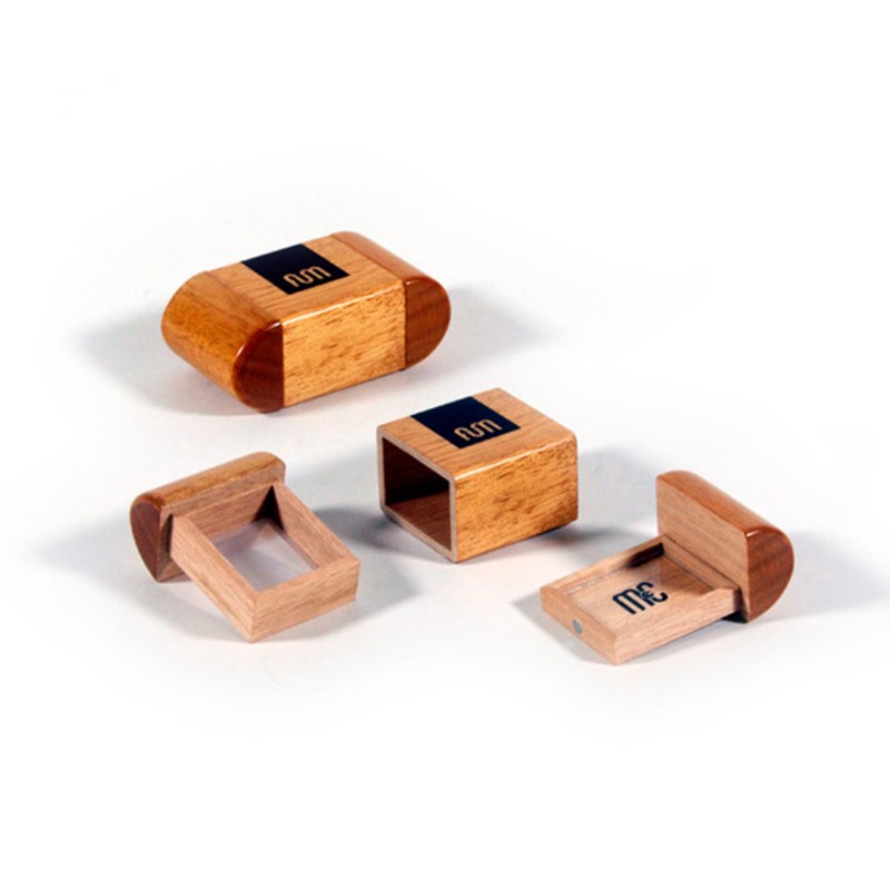 Fum Box mini en bois de couleur naturelle