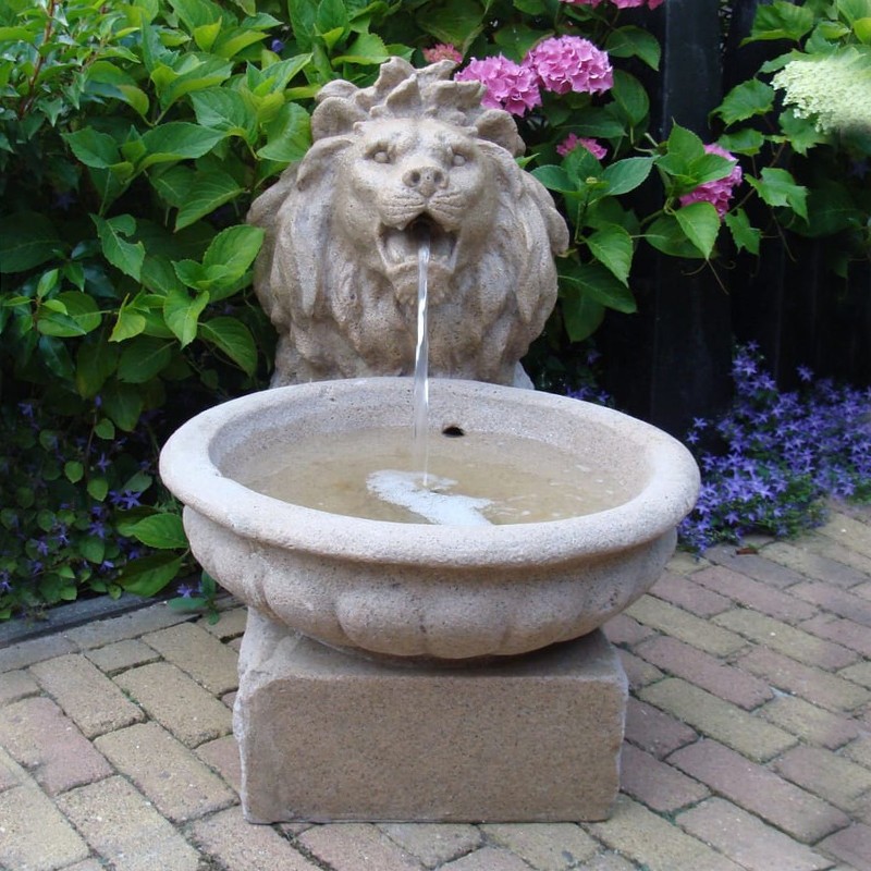 1387068 AA BASEL - GARGOYLE HEAD OF A LION 600L/H