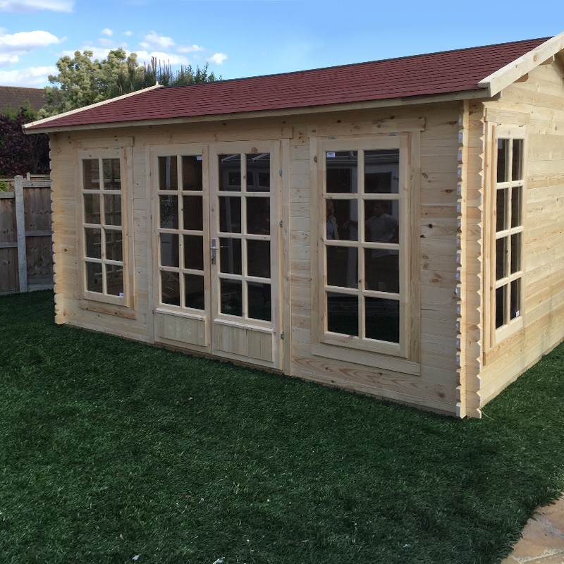 ARNE CHALET EN TRONCOS DE 28MM