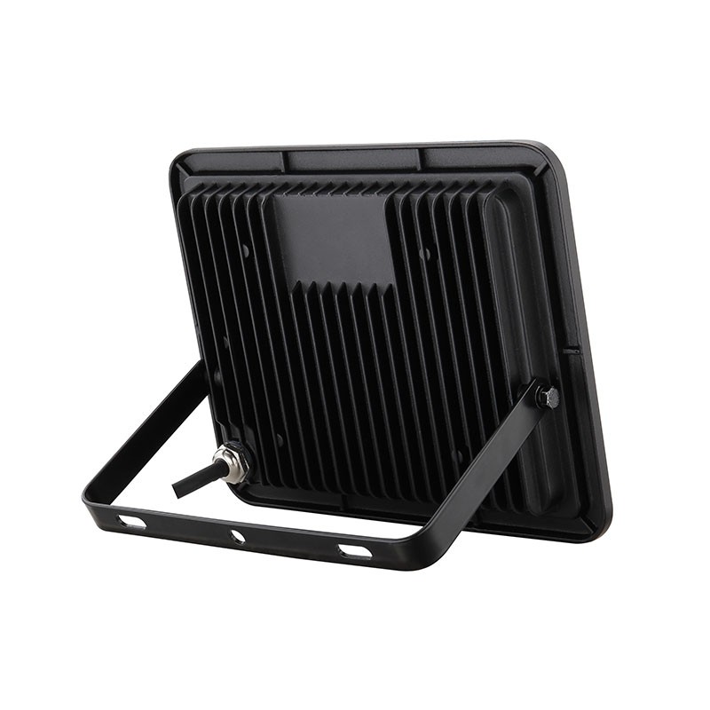 ADVANCED STAR 50W 3000K LED FLOODLIGHT 3750LU