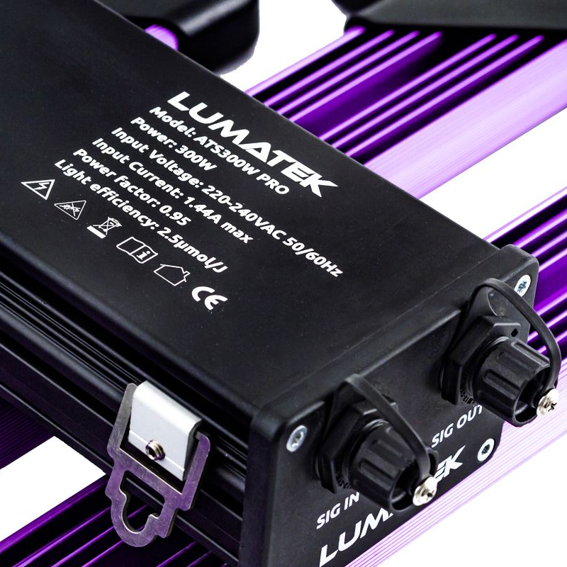 Lumatek - Attis 300W Pro LED Lamp