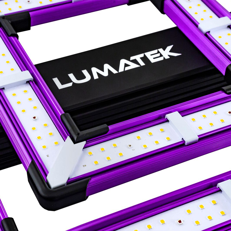 Lumatek - Attis 200W Pro LED Lamp