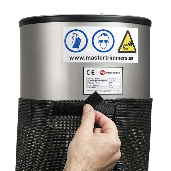 Master Products - MT Pocket Leaf Remover - 35x25x20cm
