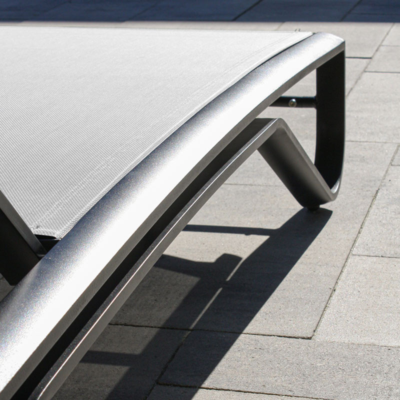 FIGARI MULTI-POSITIONAL ALUMINUM AND TEXTILENE SUN LOUNGER - GREY