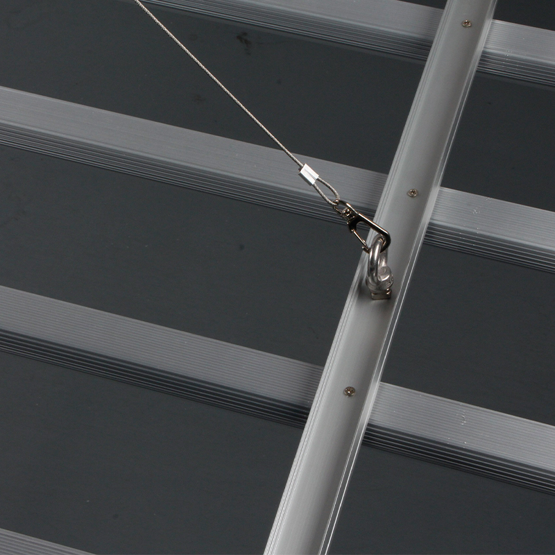 Superplant - Pair of 30cm brackets + fixings for 3 Ledbars